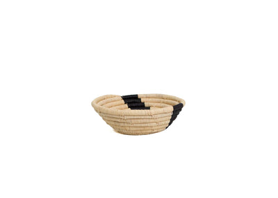 Modern Minimalist Woven Bowl - 6" Stripe